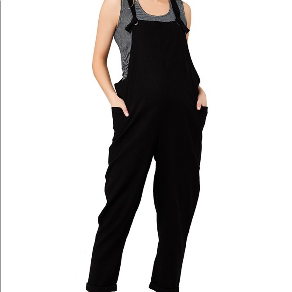 Maternity🤰linen overalls! You need these!! Cute & comfortable! 💖